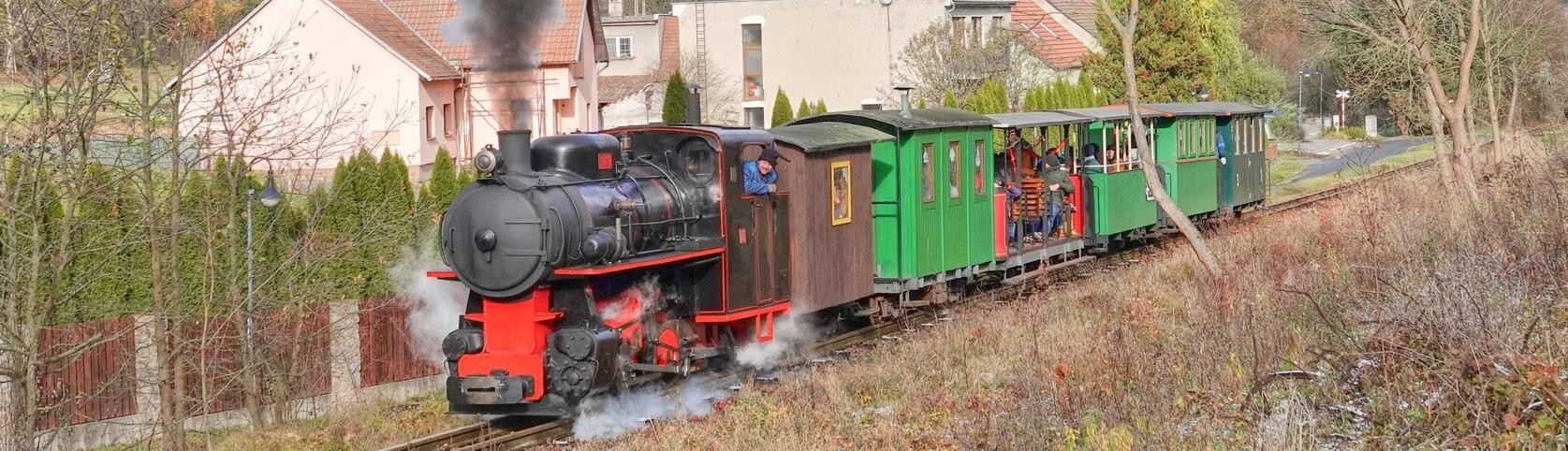 Nostalgické jízdy na úzkokolejce Zbýšov