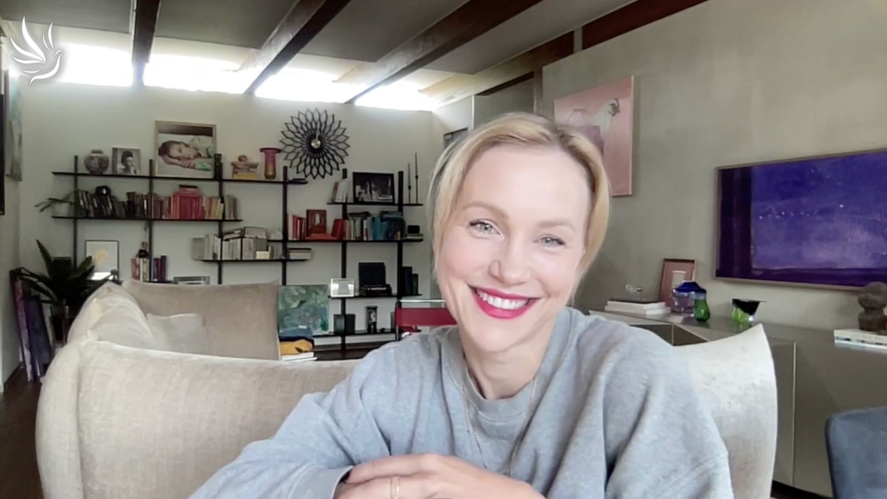 Vlastina Svátková, Sama sebou