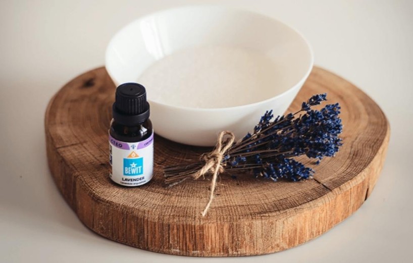 Esenciální tvoření - Levandulová aviváž Esenciální tvoření - Levandulová aviváž