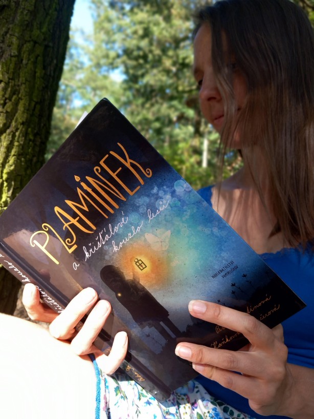 Petra Santi (alias Petra Pan)