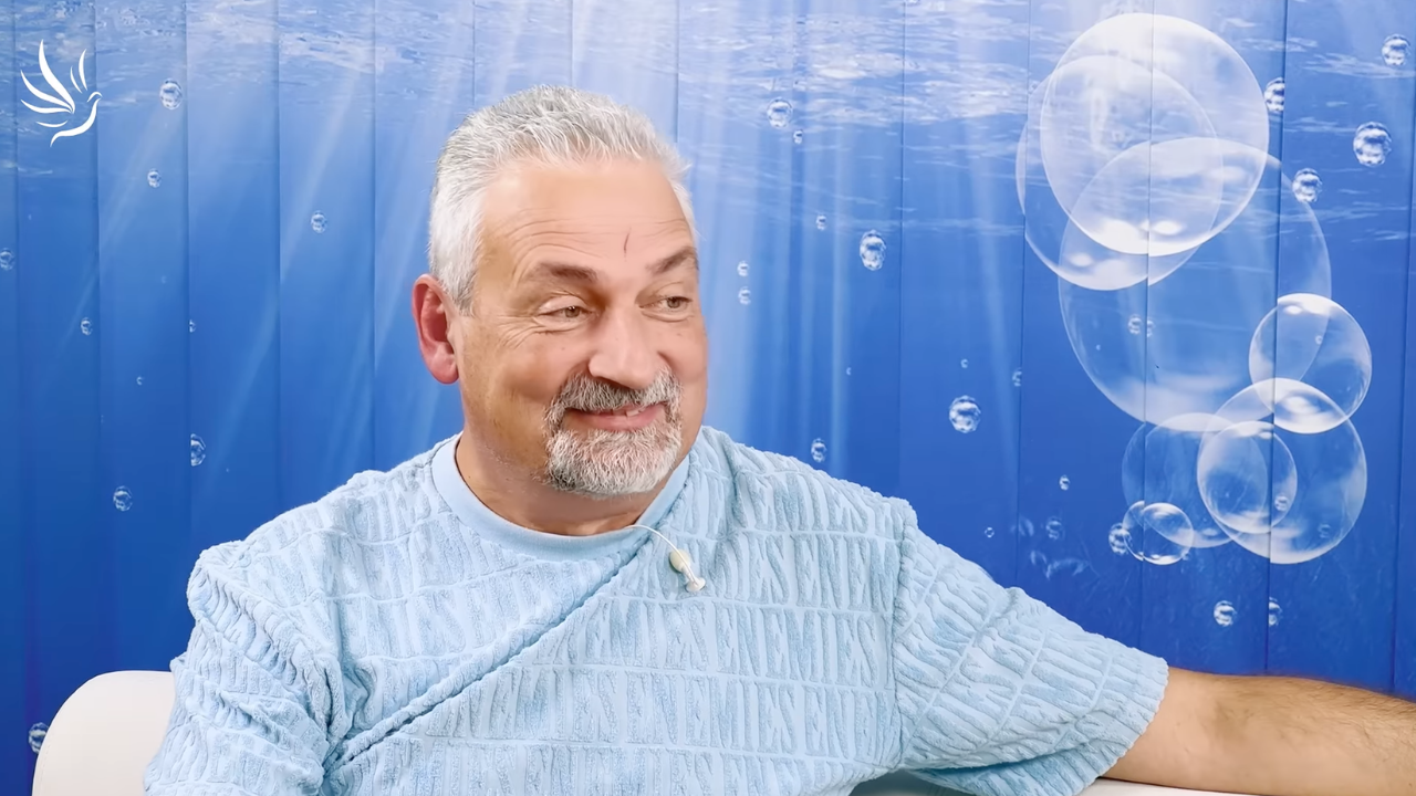 Dalibor Stach - Tajemství kvantového generátoru Dalibor Stach - Tajemství kvantového generátoru