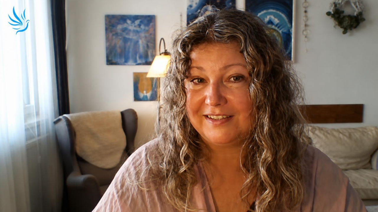 Ramona Siringlen - Co se nyní děje aneb duše není ... Ramona Siringlen - Co se nyní děje aneb duše není ...