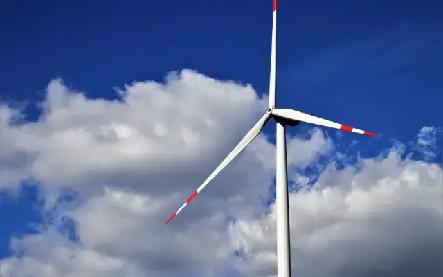Velké větrné elektrárny za našimi domy