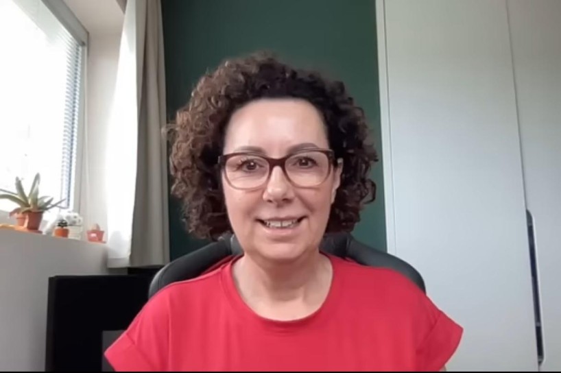 Andrea Holasová Čištění energetického prostoru ...