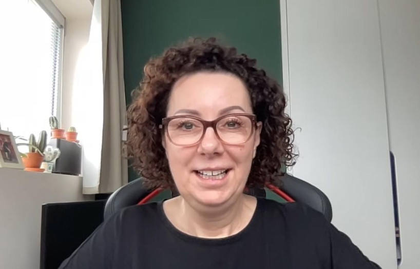 Andrea Holasová - 12.2.2025 práce v kolektivním ...