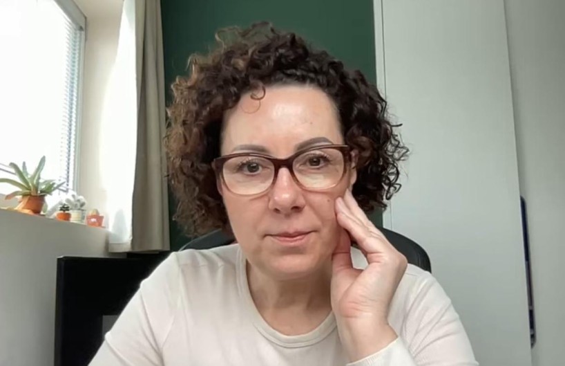 Andrea Holasová - Zatmění v novoluní - ...